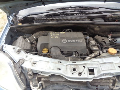 Opel Corsa 1.0i 12V cat 5 porte Club (18)