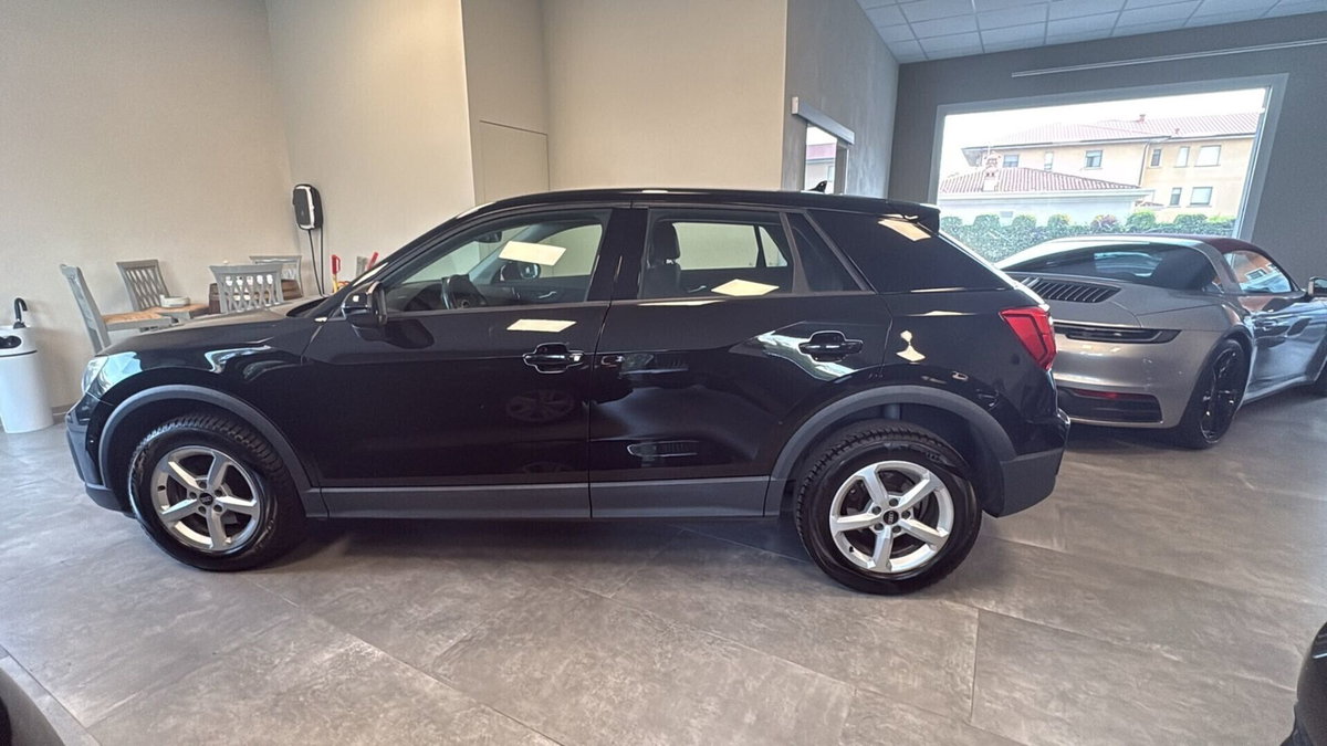 Audi Q2 Q2 30 TDI S tronic Business (8)