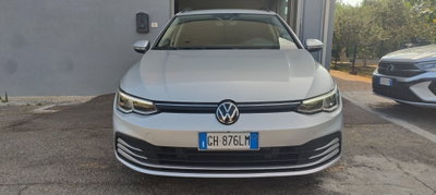 Volkswagen Golf Variant 1.5 TGI DSG Life usata