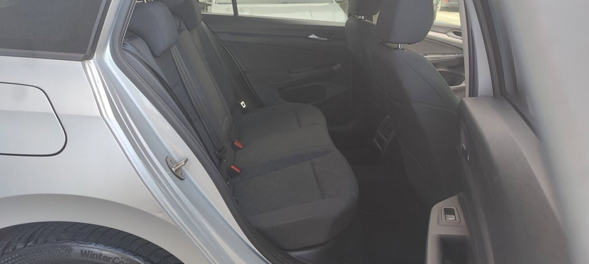 Volkswagen Golf Variant 1.5 TGI DSG Life (18)