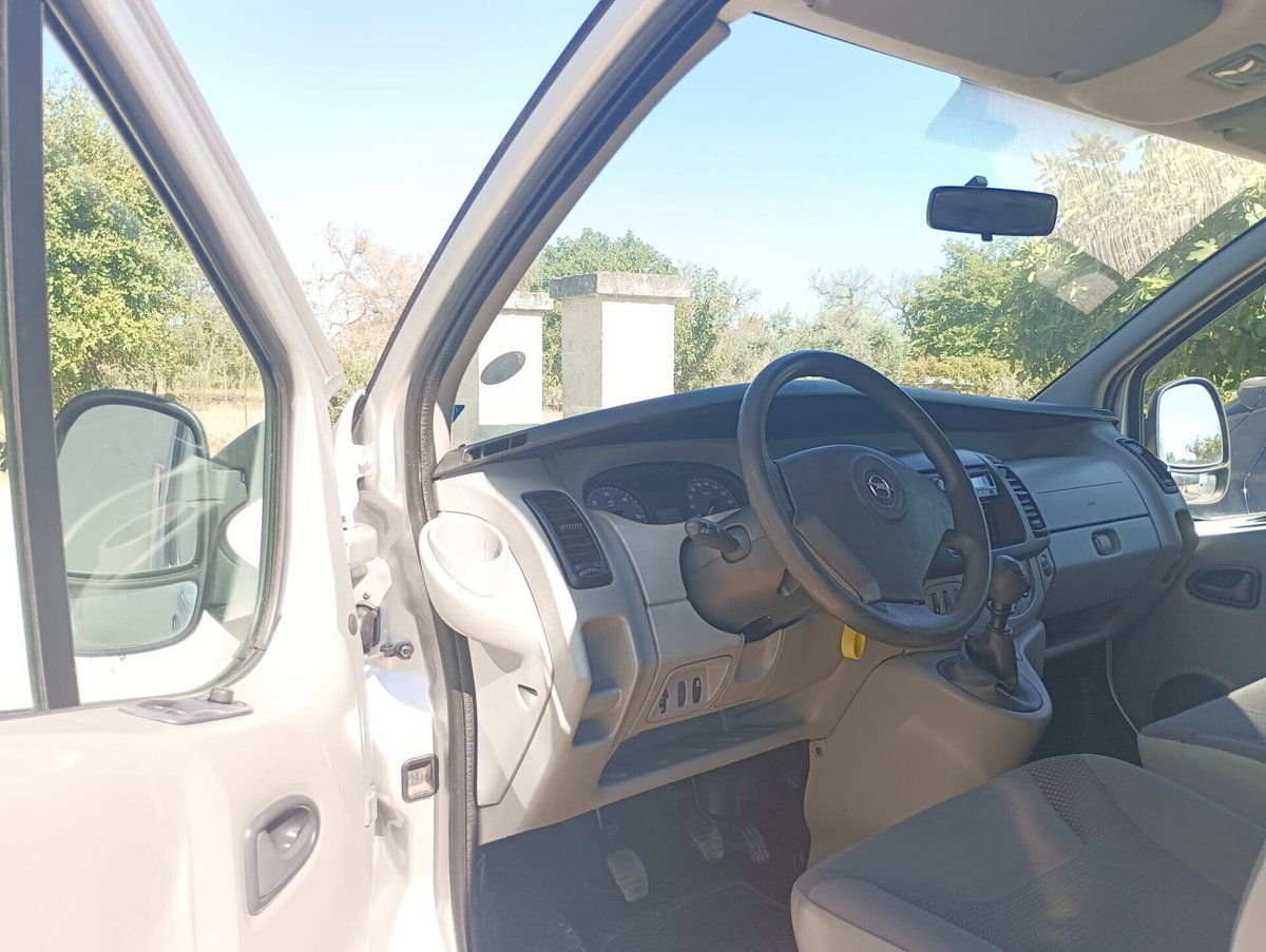 Opel Vivaro Furgone 27 2.0 CDTI 120CV PC-TN Combi 9 posti (6)