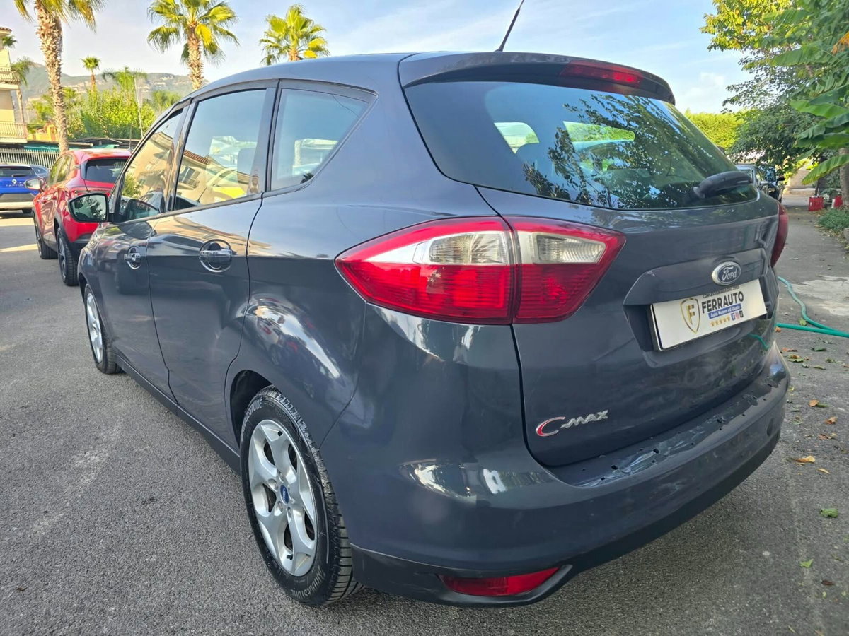 Ford C-Max 1.6 TDCi 115CV Plus (11)