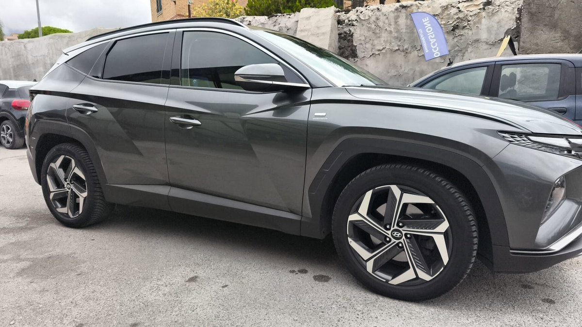 Hyundai Tucson 1.6 CRDi 136CV 48V Exellence (11)