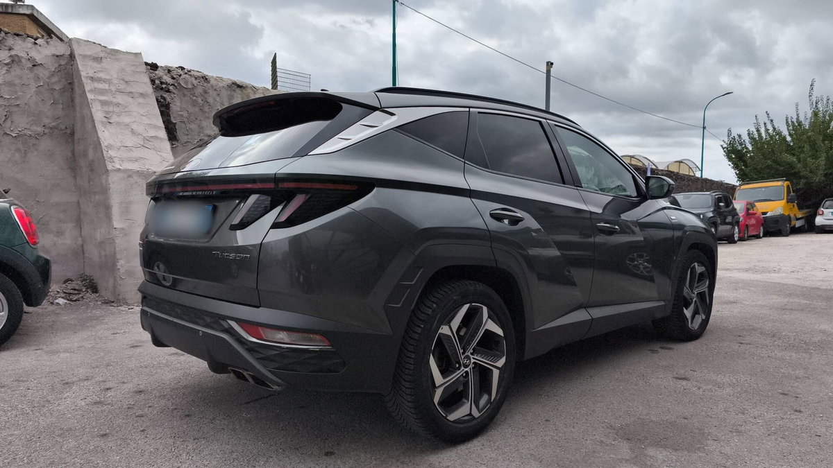 Hyundai Tucson 1.6 CRDi 136CV 48V Exellence (2)