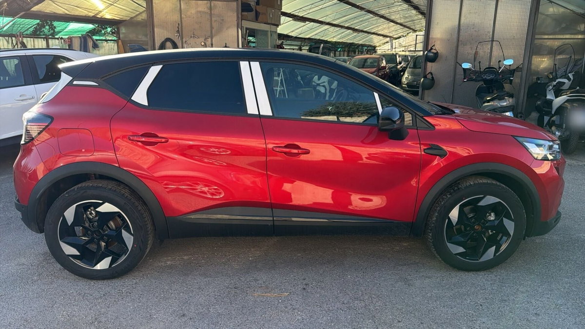 Renault Captur 1.0 eco-g Techno 100cv (4)
