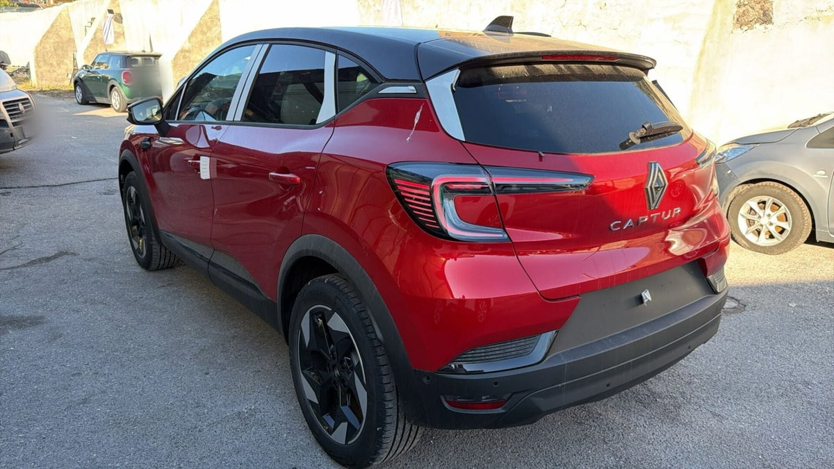 Renault Captur 1.0 eco-g Techno 100cv (7)