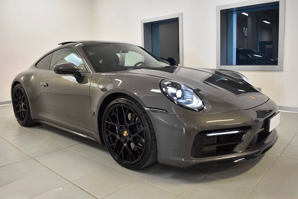 Porsche 911 Coupé Coupe 3.0 Carrera S (2)
