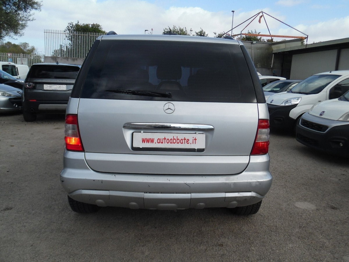 Mercedes-Benz Classe ML 320 cat (6)