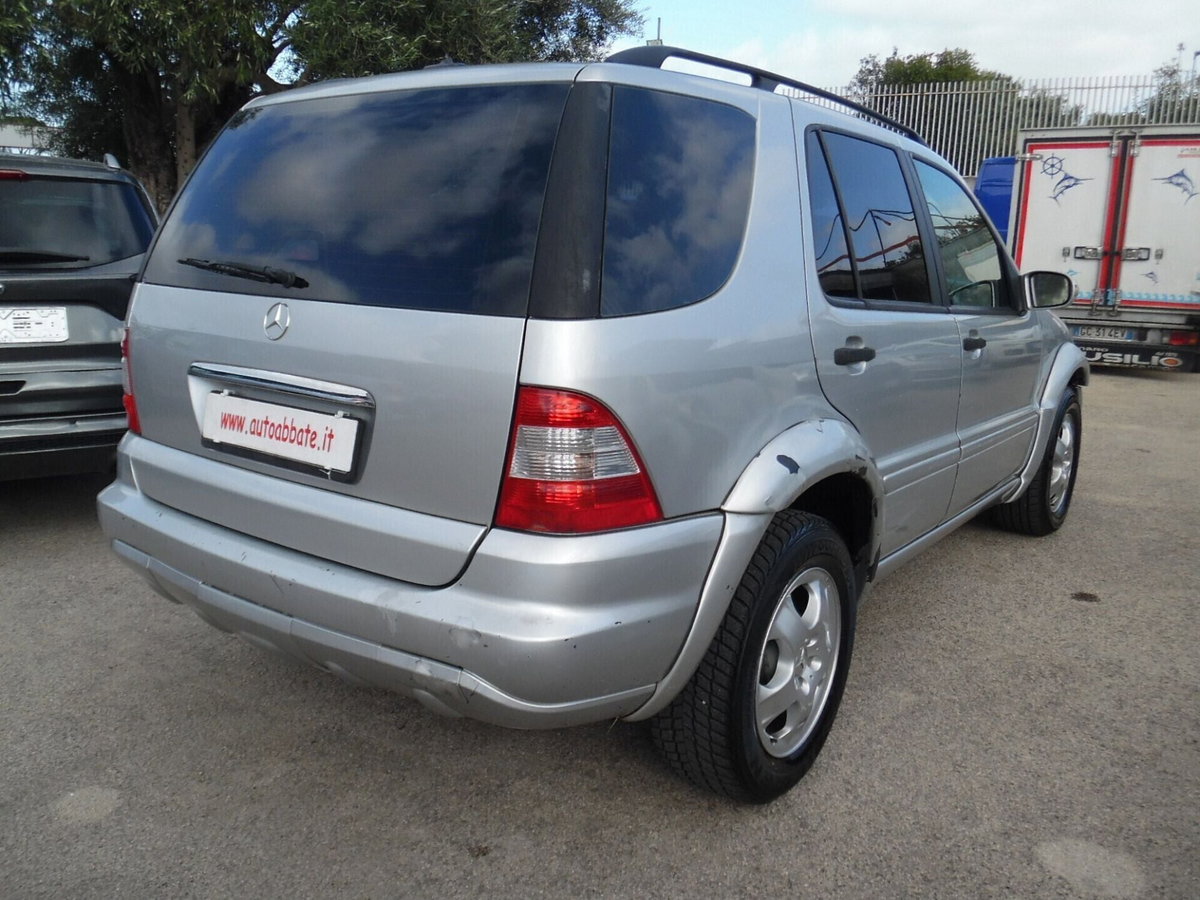 Mercedes-Benz Classe ML 320 cat (7)