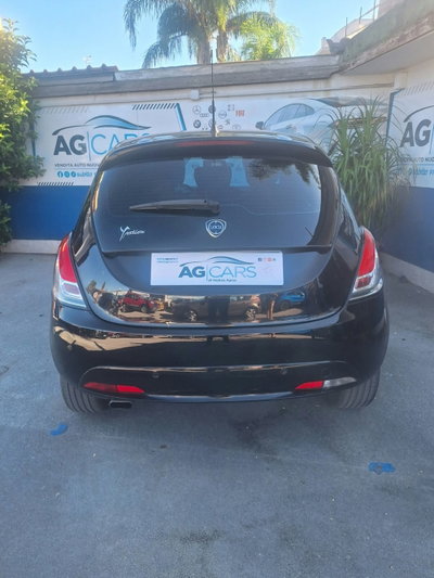 Lancia Ypsilon 1.3 MJT 16V 95 CV 5 porte S&S Gold (5)