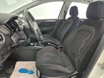 Fiat Punto 1.4 8V 5 porte Natural Power Lounge (10)