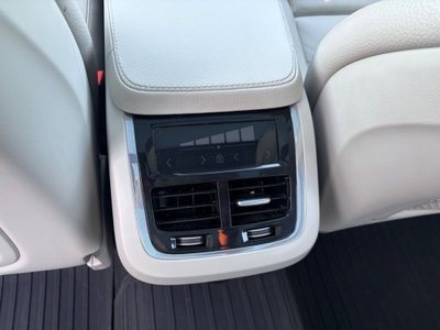 Volvo V90 B5 (d) AWD automatico Ultimate Dark (11)