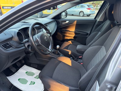 Alfa Romeo Giulietta 1.6 JTDm Business 120cv (11)