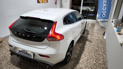 Volvo V40 D2 R-design Kinetic (11)