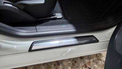 Volvo V40 D2 R-design Kinetic (19)