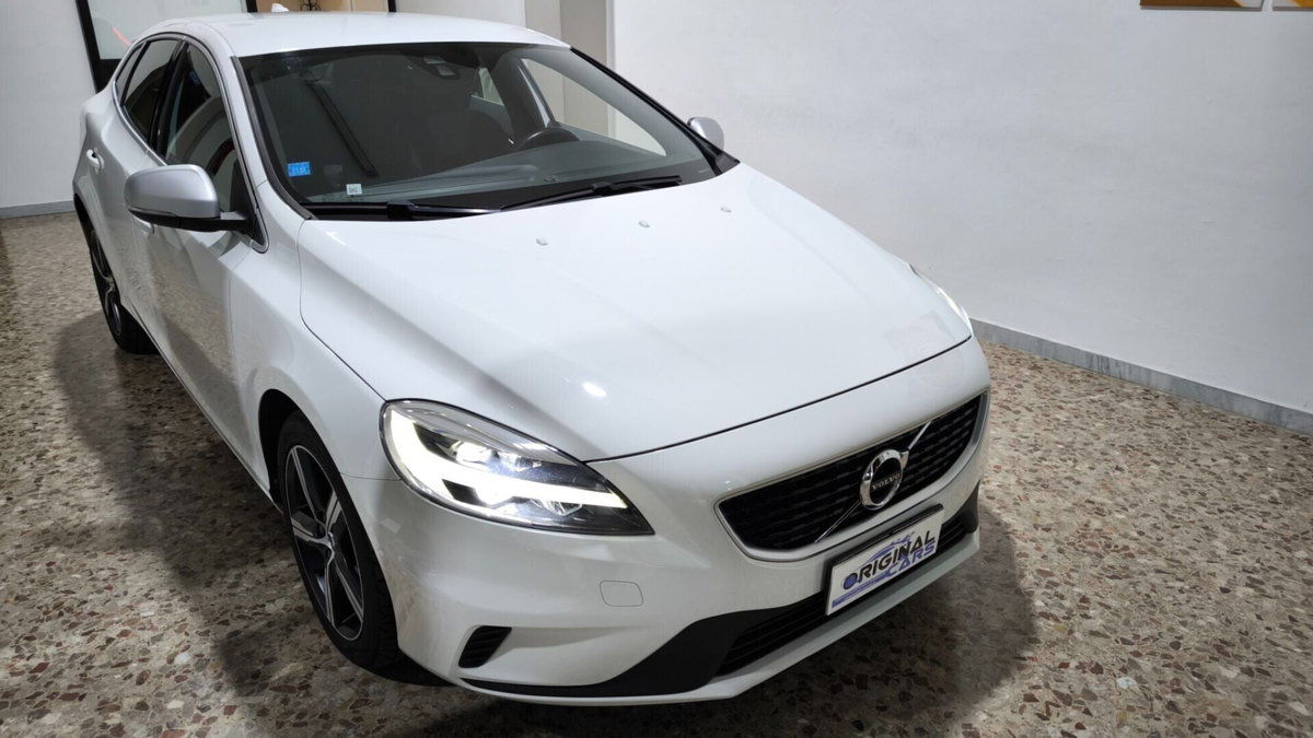 Volvo V40 D2 R-design Kinetic (6)