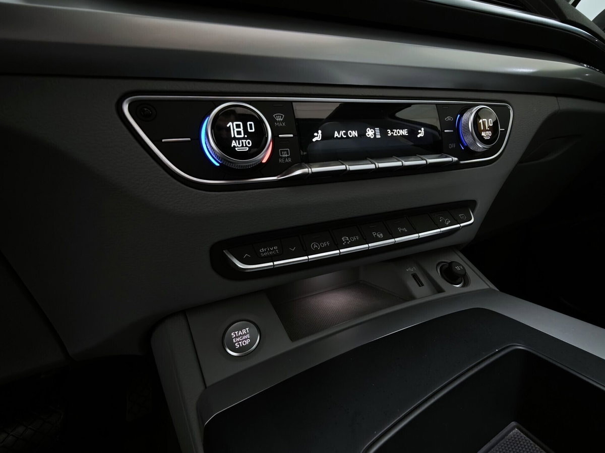 Audi Q5 40 TDI 204 CV quattro S tronic Business (13)