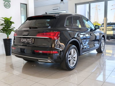 Audi Q5 40 TDI 204 CV quattro S tronic Business (5)