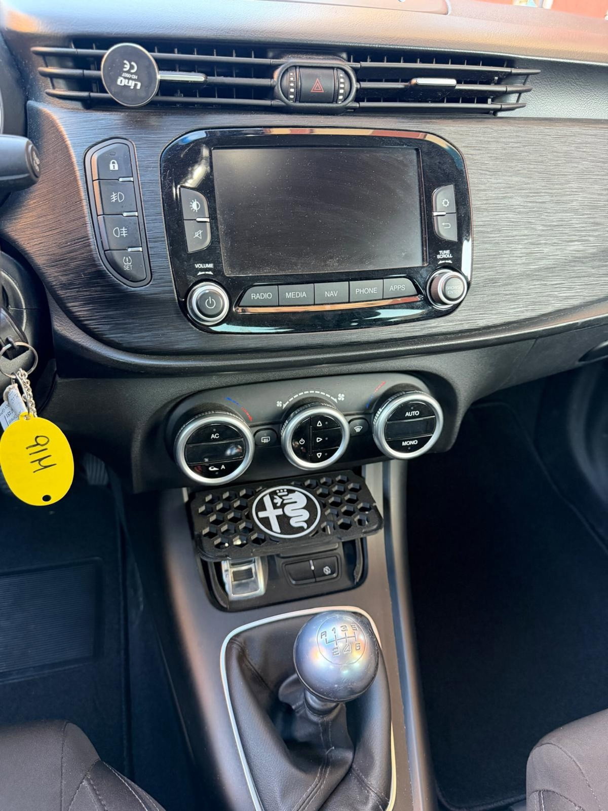 Alfa Romeo Giulietta 1.6 JTDm Ti 120cv (10)