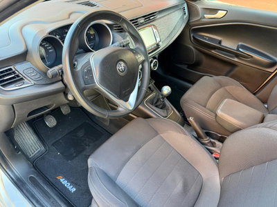 Alfa Romeo Giulietta 1.6 JTDm Ti 120cv (11)
