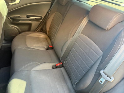 Alfa Romeo Giulietta 1.6 JTDm Ti 120cv (14)