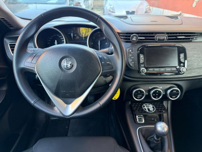 Alfa Romeo Giulietta 1.6 JTDm Ti 120cv (9)