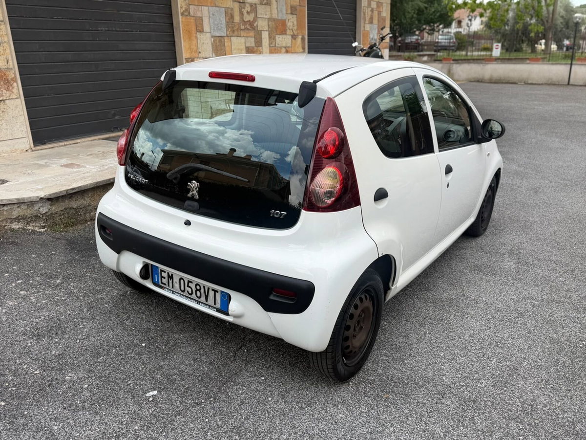 Peugeot 107 68CV 5p. Active (3)