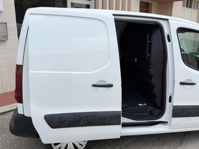Citroen Berlingo Furgone 1.6 HDi 90 Van 3 posti Club L1 (15)