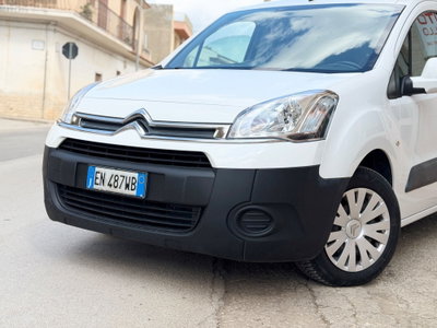 Citroen Berlingo Furgone 1.6 HDi 90 Van 3 posti Club L1 (17)
