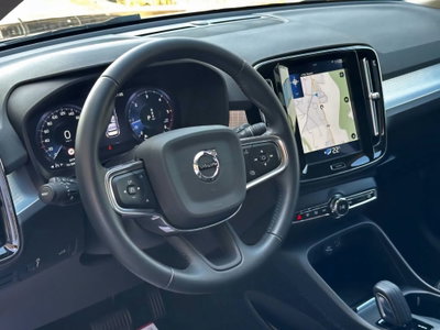 Volvo XC40 D3 Geartronic Business (2)