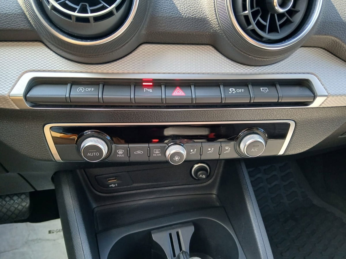 Audi Q2 Q2 30 TDI S tronic Business (10)