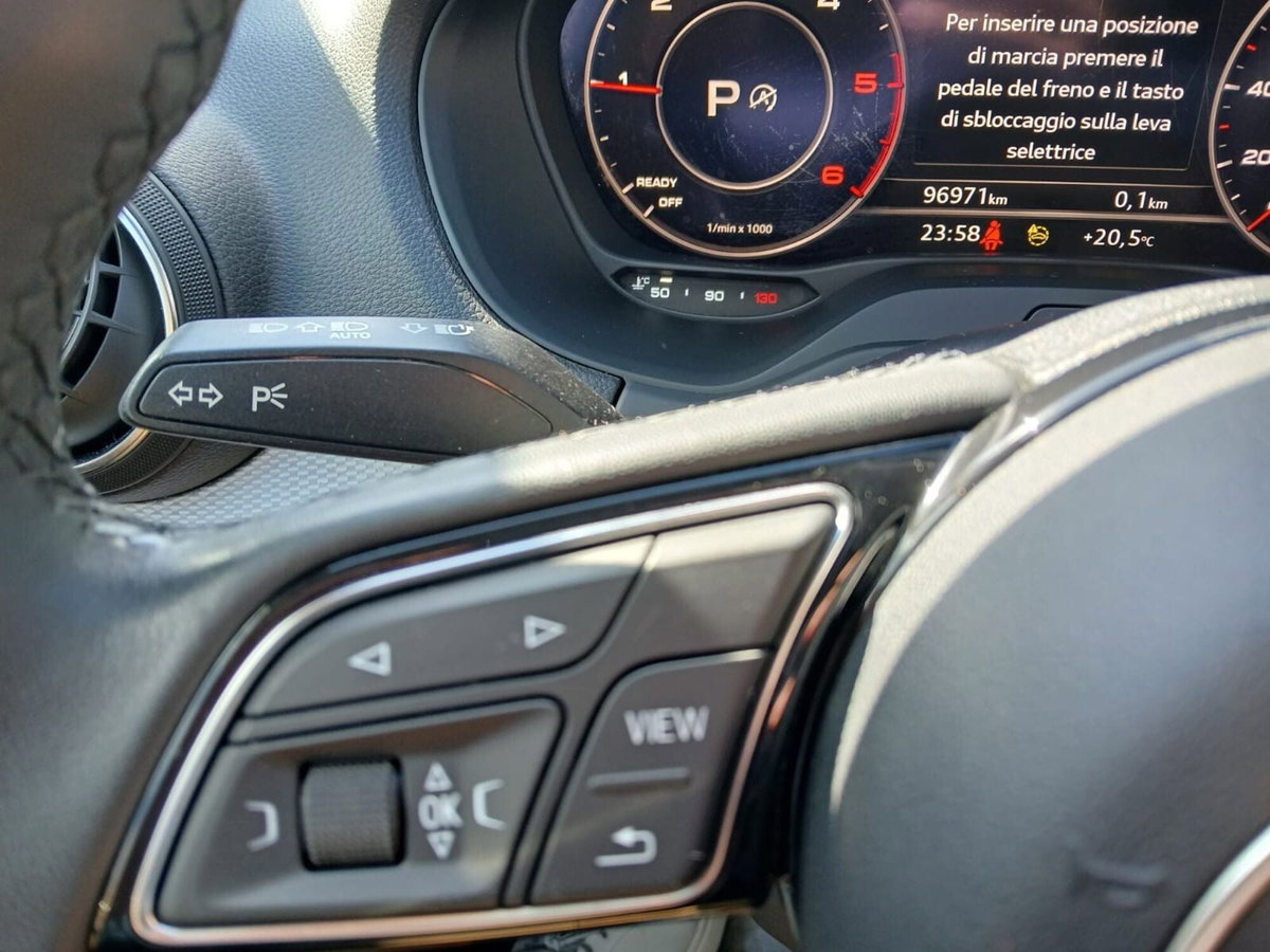 Audi Q2 Q2 30 TDI S tronic Business (13)