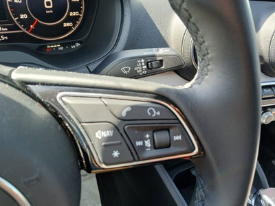 Audi Q2 Q2 30 TDI S tronic Business (14)
