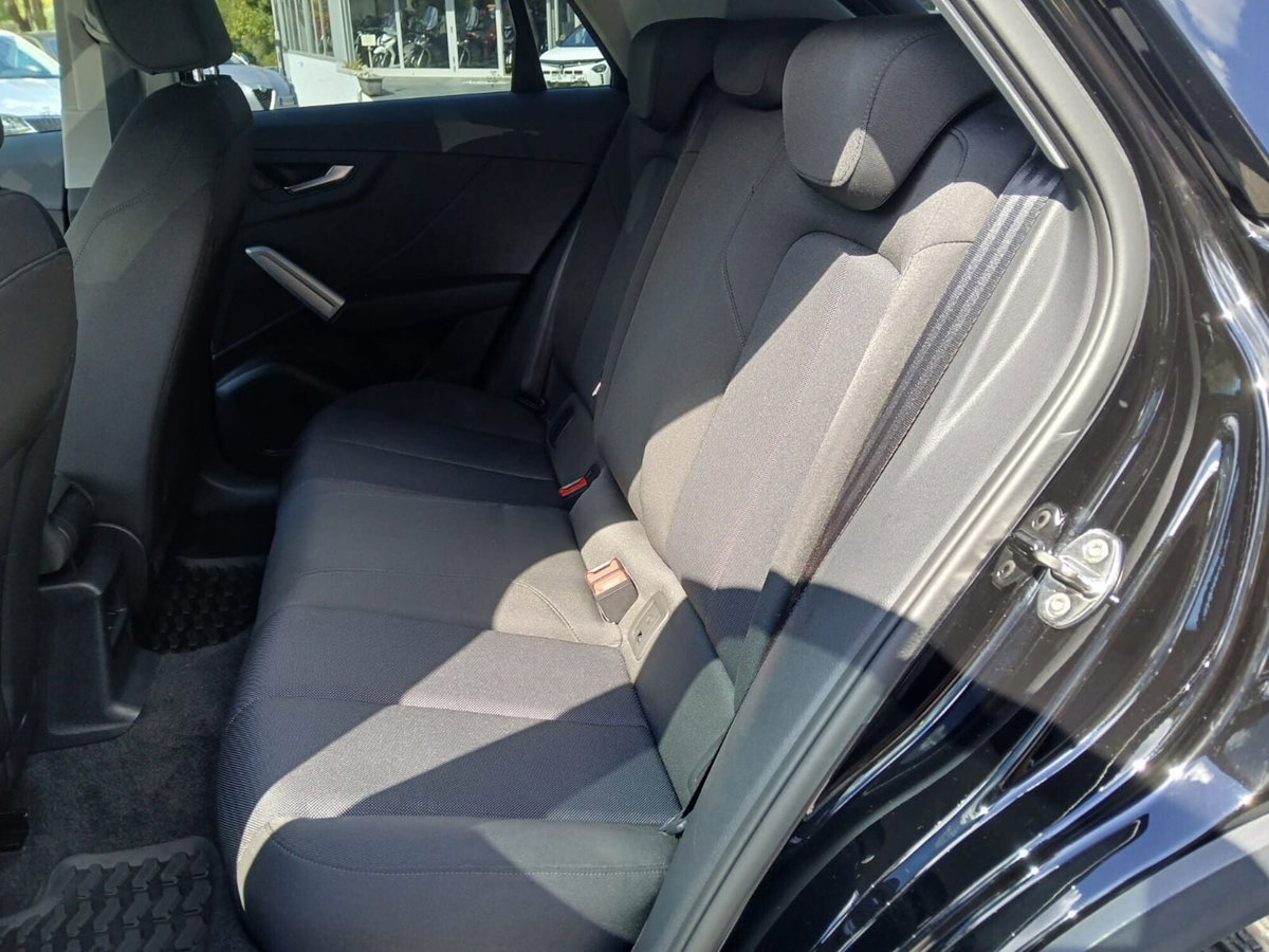 Audi Q2 Q2 30 TDI S tronic Business (8)