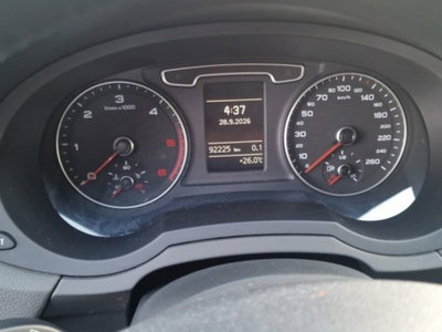 Audi Q3 2.0 TDI quattro (11)