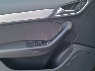 Audi Q3 2.0 TDI quattro (12)