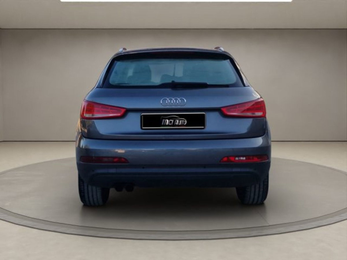 Audi Q3 2.0 TDI quattro (4)