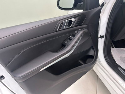BMW X5 xDrive25d Msport (10)