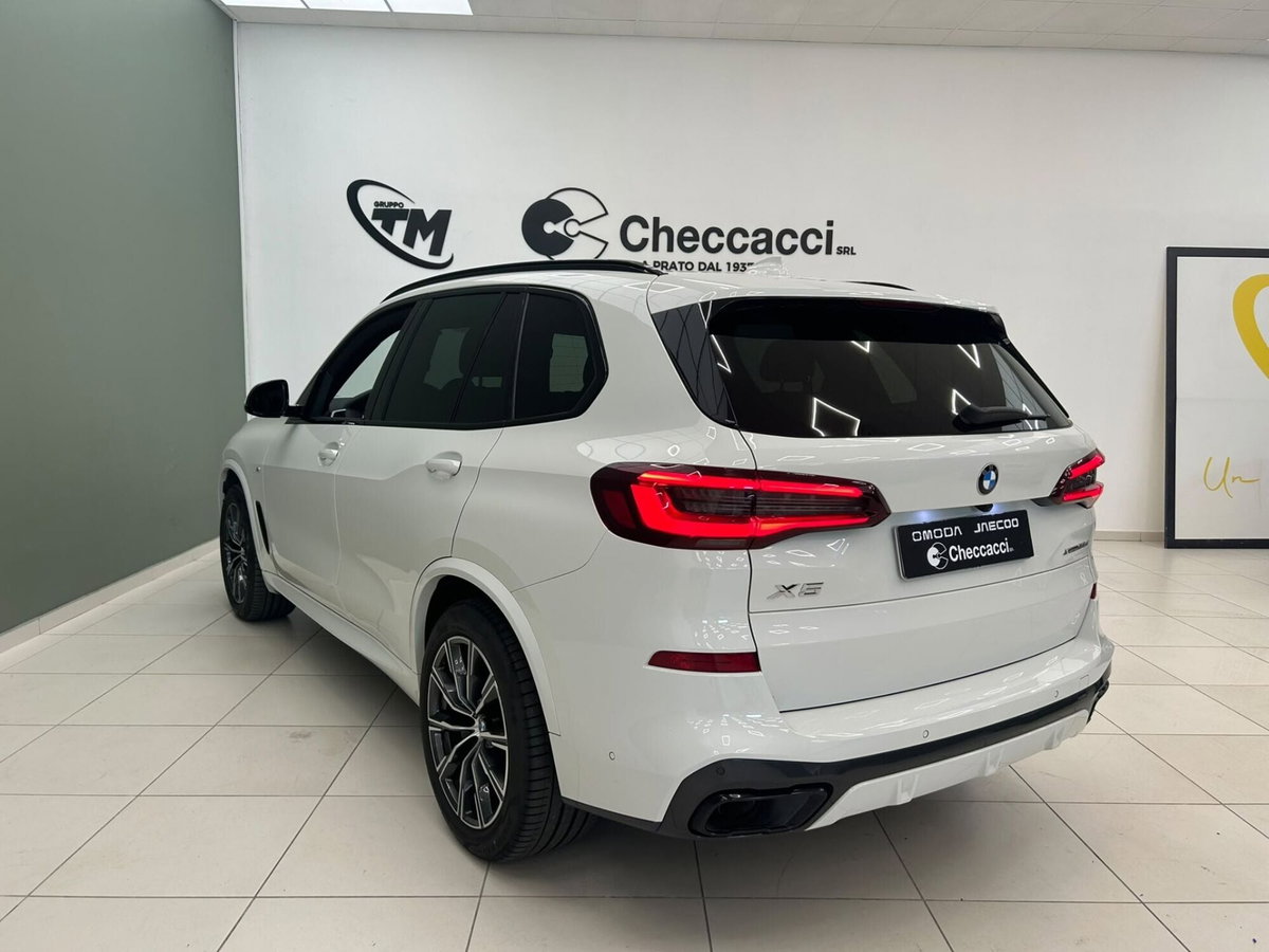BMW X5 xDrive25d Msport (8)