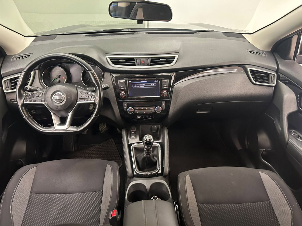 Nissan Qashqai 1.3 DIG-T 140 CV N-Connecta (9)