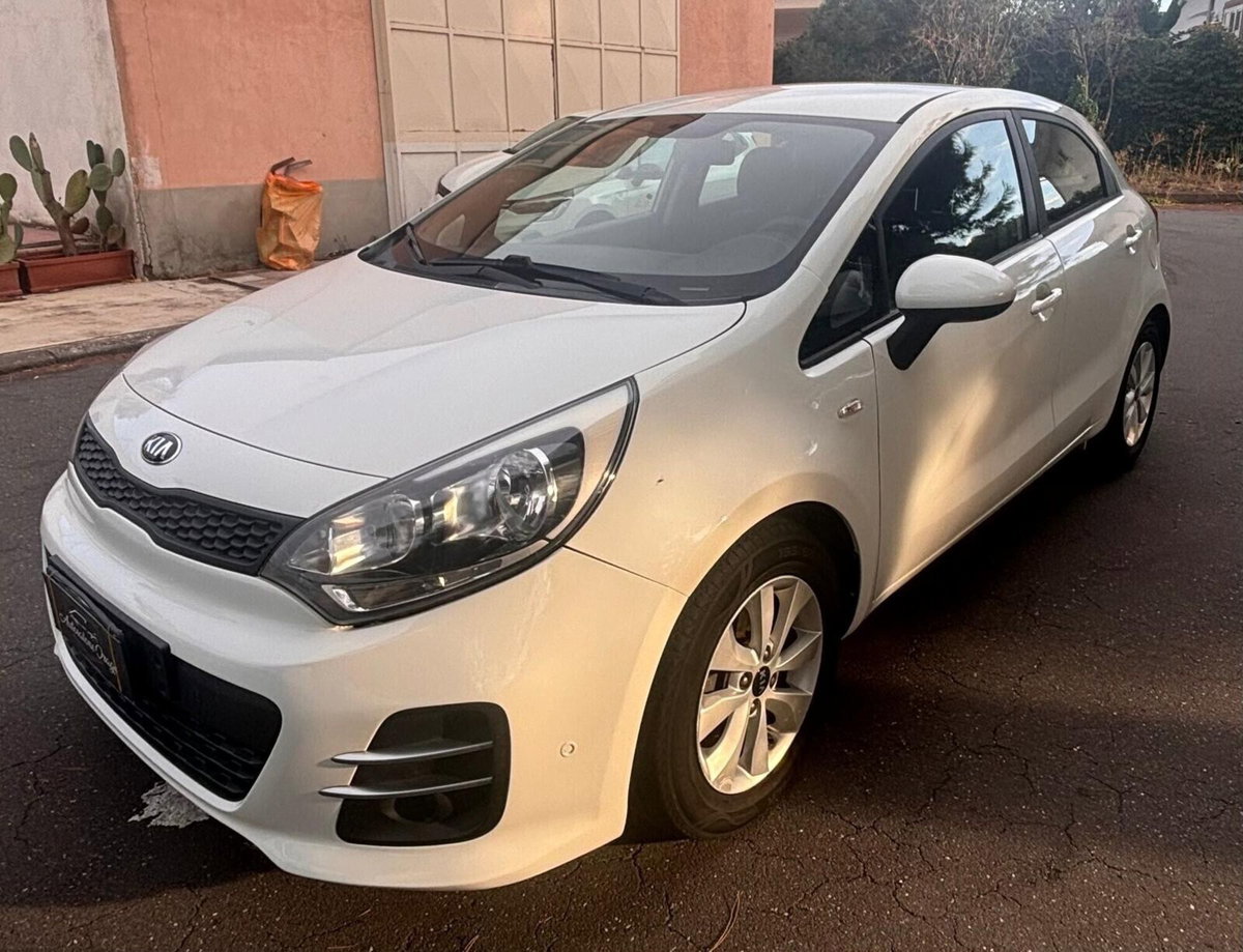Kia Rio 1.1 CRDi 5p. Cool (7)