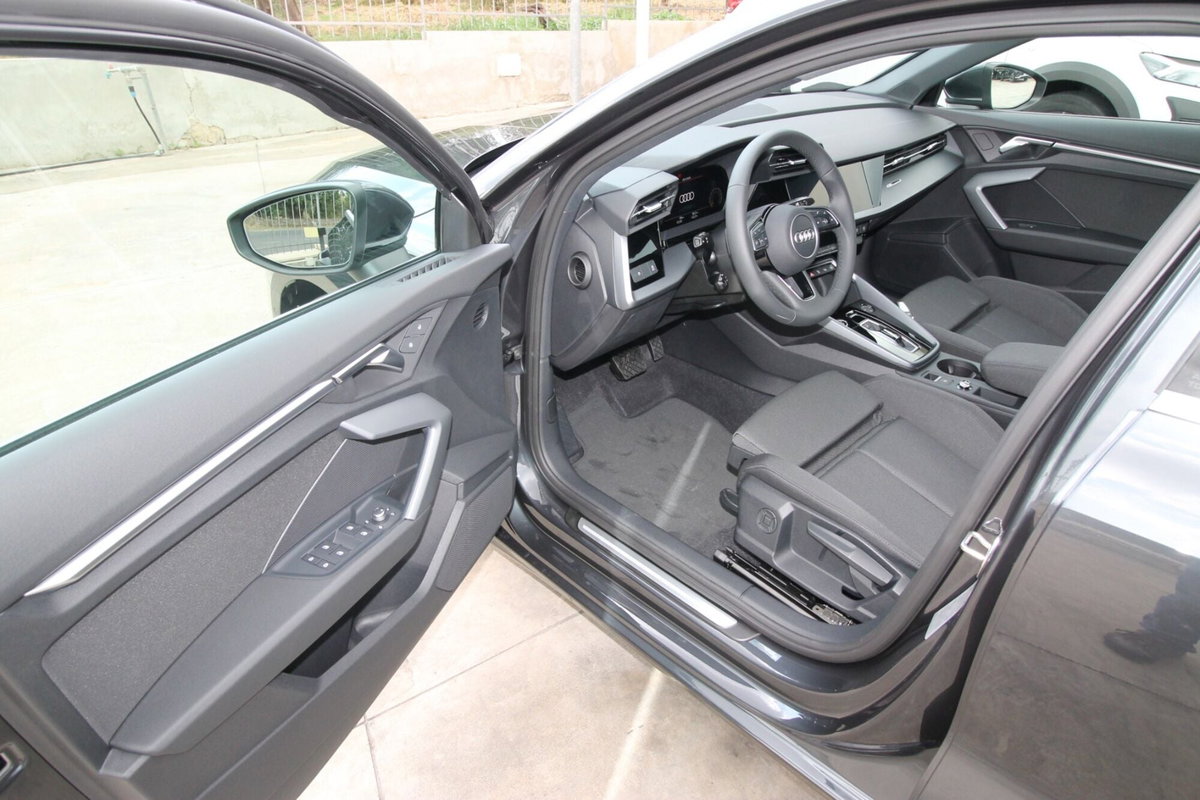 Audi A3 Sportback 35 TDI S tronic Business Advanced (13)