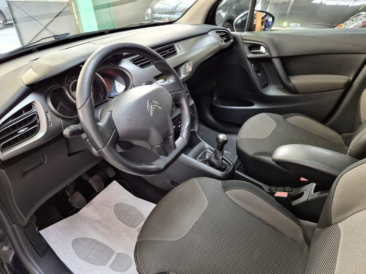 Citroen C3 1.0 VTi 68 Exclusive (11)