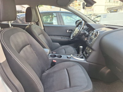 Nissan Qashqai 2.0 dCi DPF Acenta (16)