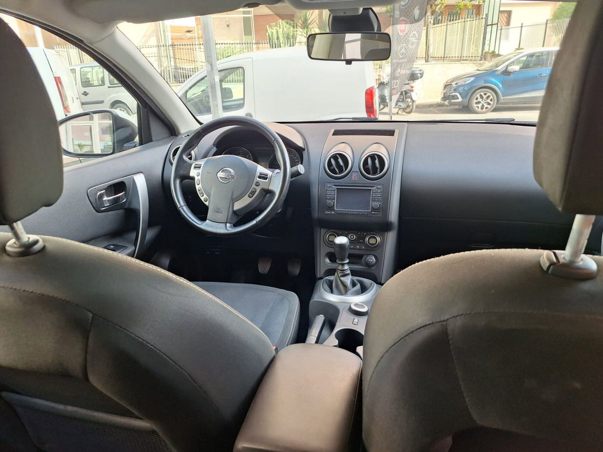 Nissan Qashqai 2.0 dCi DPF Acenta (18)