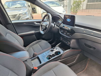 Ford Kuga 1.5 EcoBlue 120 CV 2WD ST-Line (9)