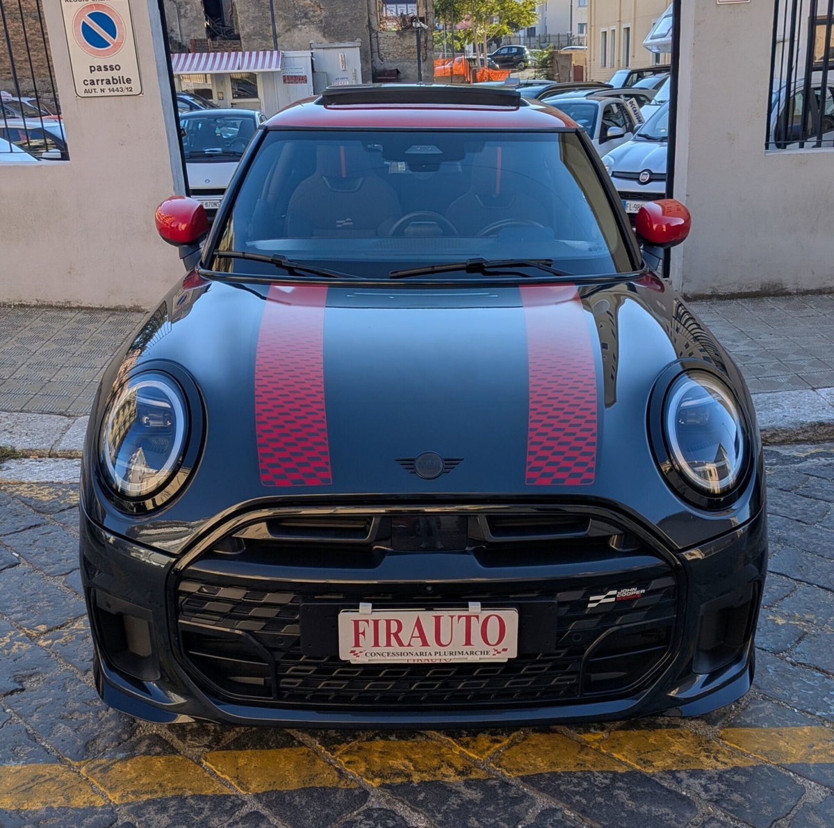 MINI Mini 2.0 Cooper S JCW (2)