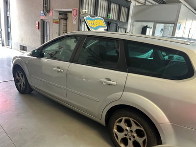 Ford Focus Station Wagon 1.6 TDCi (110CV) SW Tit. DPF (3)