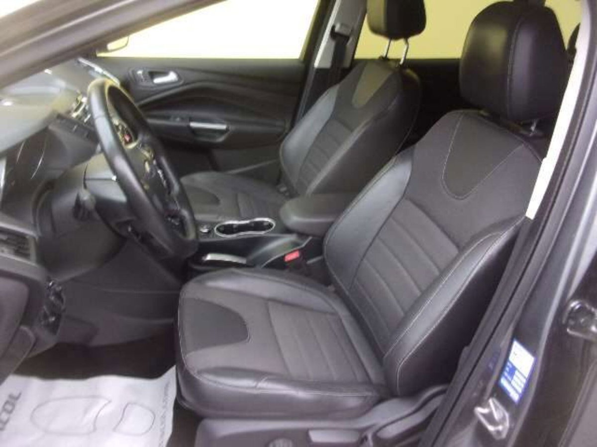 Ford Kuga 2.0 TDCI 163 CV 4WD Powershift Titanium X (9)