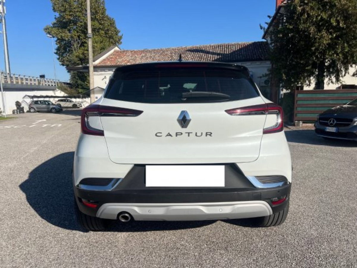 Renault Captur Blue dCi 95 CV Intens (6)